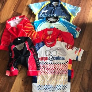 Cycling Shirts And Shorts. Very Good Condition. 4 Shirts & 2 Shorts. Size M-XL.